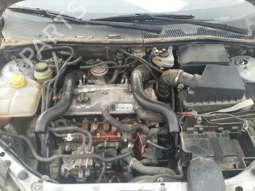 Left headlight FORD FOCUS I (DAW, DBW) | BP19549910C28