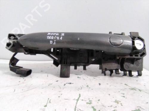 Used Front left exterior door handle RENAULT SCÉNIC II (JM0/1_) [2003-2010]  19559302