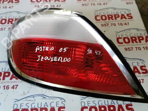 Used Left taillight OPEL ASTRA H GTC (A04) [2005-2010]  19548667