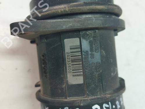 Used Mass air flow sensor VOLVO S40 I (644) [1995-2004]  19565696
