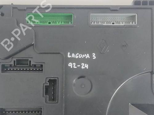 Fuse box RENAULT LAGUNA III Grandtour (KT0/1)  | BP19572072E1 