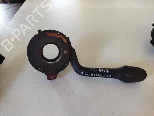 Used Steering column stalk SEAT CORDOBA (6K1, 6K2) [1993-2002]  19557307