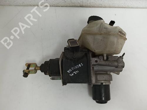 Used Brake master cylinder Brake master cylinder 38068911 38068911