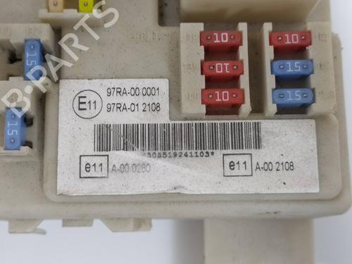 Fuse box FORD FOCUS II Turnier (DA_, FFS, DS) | BP19566777E1