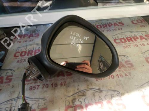 Used Right mirror SEAT LEON (1P1) [2005-2013]  19554024