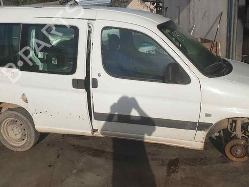 Heater blower motor PEUGEOT PARTNER Box Body/MPV (5_, G_)  | BP19562321M62 