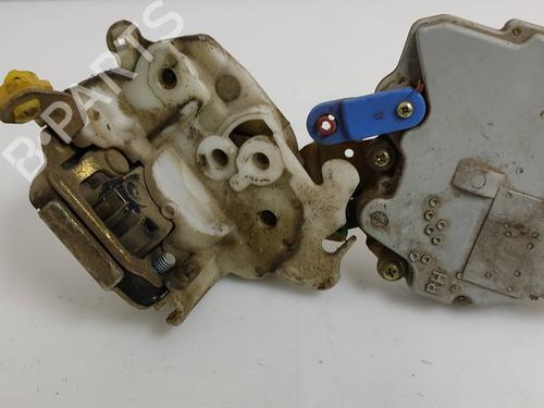 Used Front right lock NISSAN TERRANO II (R20) [1992-2007]  19571477