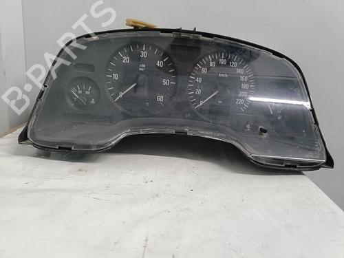 Used Instrument cluster OPEL ZAFIRA A MPV (T98) [1999-2006]  30764541