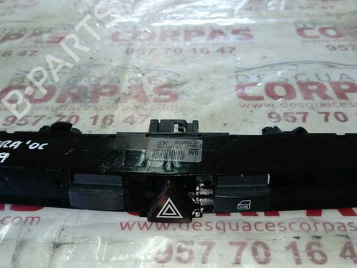 Used Warning switch OPEL ASTRA H (A04) [2004-2014]  19552432