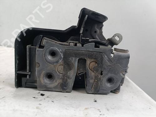 Cerradura puerta delantera derecha Cerradura puerta delantera derecha FORD FOCUS II (DA_, HCP, DP) [2004-2013] 36782065 36782065