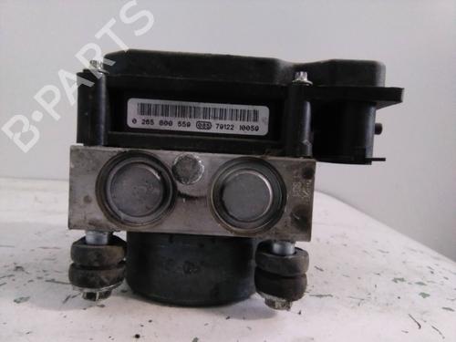 Used ABS pump RENAULT CLIO III (BR0/1, CR0/1) [2005-2014]  19559127