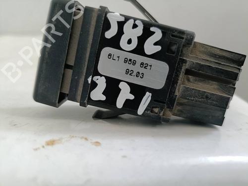 Switch SEAT CORDOBA (6L2)  | BP29917057I30 