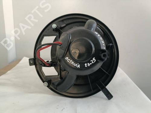 Used Heater blower motor SKODA OCTAVIA II (1Z3) [2004-2013]  27457697