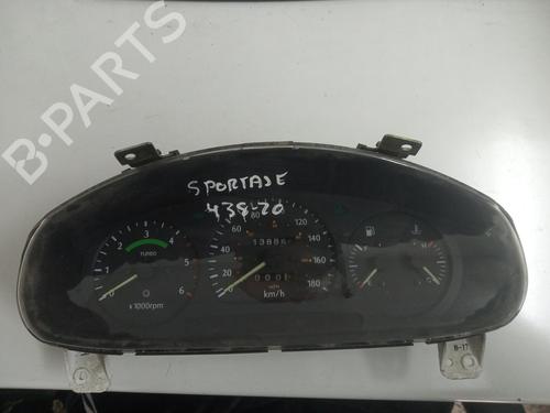 Used Instrument cluster KIA SPORTAGE SUV (K00) [1994-2005]  19559772