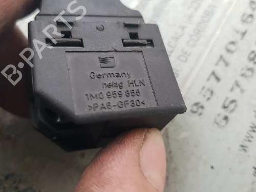 Left rear window switch SEAT LEON (1M1)  | BP19660216I29 