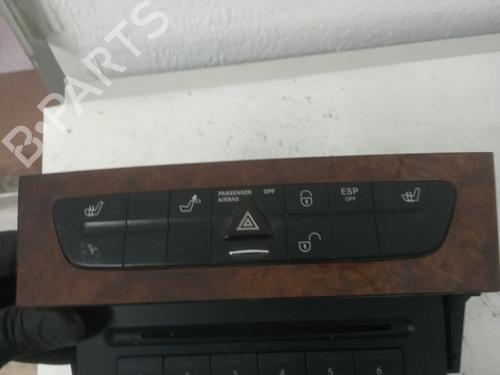 Switch MERCEDES-BENZ E-CLASS (W211) E 320 CDI (211.026) | BP19559726I30 