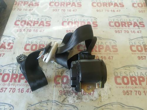 Used Rear right seatbelt VW GOLF IV (1J1) [1997-2008]  19555623