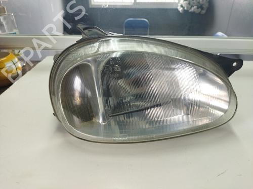 Used Right headlight OPEL CORSA B (S93) 1.7 D (F08, F68, M68) (60 hp) 19561730