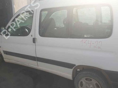 Heater blower motor PEUGEOT PARTNER Box Body/MPV (5_, G_)  | BP19562321M62 