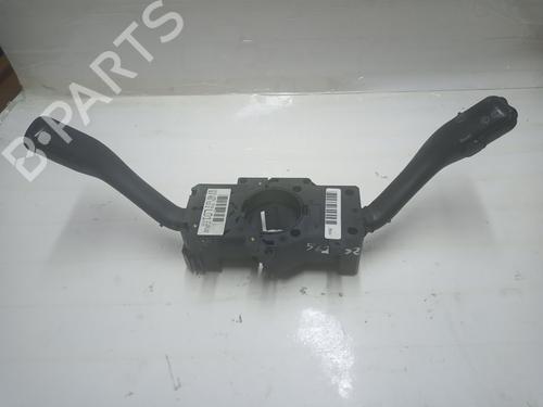 Used Switch VW GOLF IV (1J1) [1997-2008]  19565351