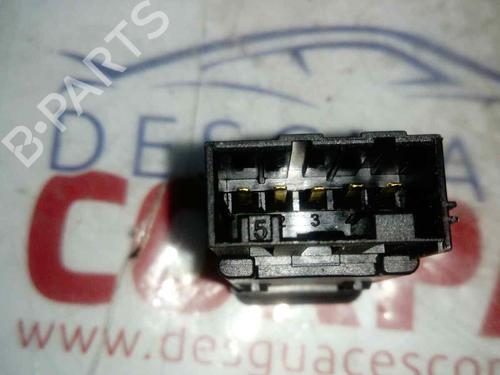 Switch LAND ROVER DISCOVERY II (L318) 2.5 Td5 4x4 | BP19550957I30