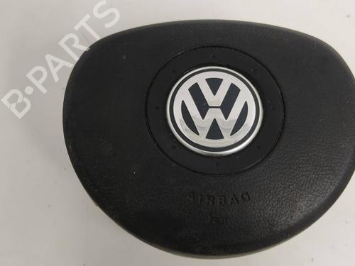 Used Driver airbag VW POLO CLASSIC (86C, 80) [1985-1994]  21178141