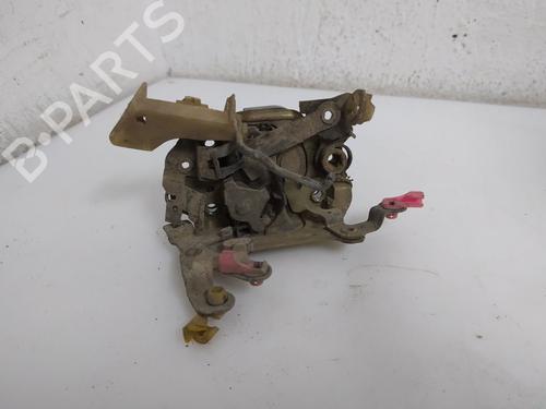 Used Front right lock NISSAN TERRANO I (WD21) [1986-1996]  19567805