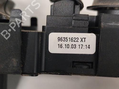 Left front window switch PEUGEOT 307 Break (3E)  | BP26714208I27 