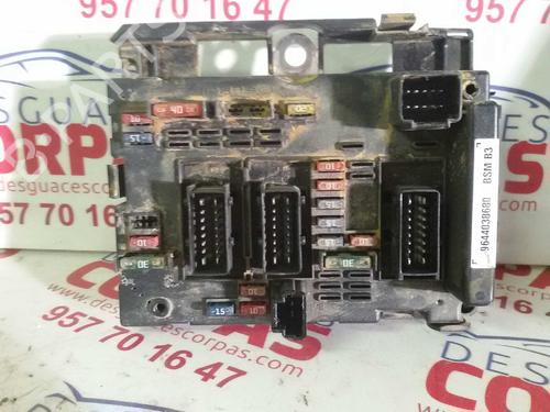 Used Fuse box PEUGEOT 406 (8B) 2.0 HDI 110 (109 hp) 19547985