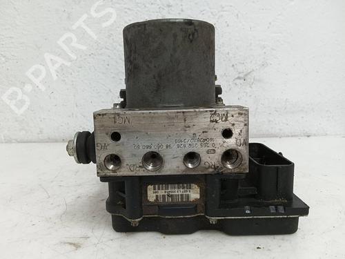 Used ABS pump ABS pump PEUGEOT 5008 (0U_, 0E_) 1.6 BlueHDi 120 (120 hp) 36504783 36504783