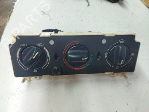 Used Climate control PEUGEOT 306 (7B, N3, N5) [1993-2003]  32141582