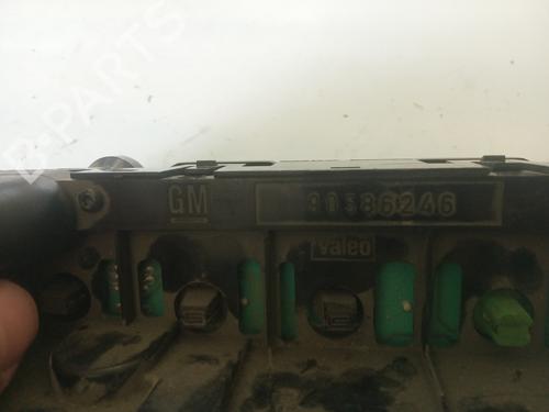 Climate control OPEL VECTRA B (J96)  | BP19556547I5 