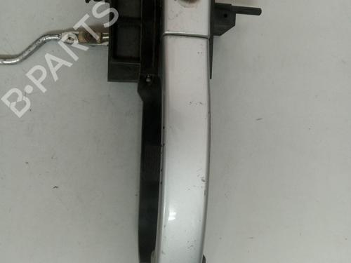 Used Front left exterior door handle FORD FIESTA V (JH_, JD_) [2001-2014]  19561251