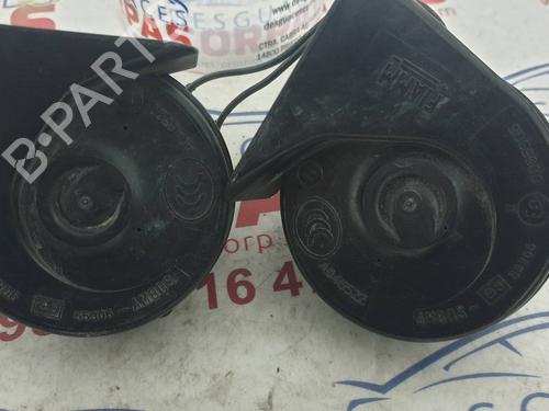 Horn OPEL INSIGNIA A (G09) [2008-2017]  19555405