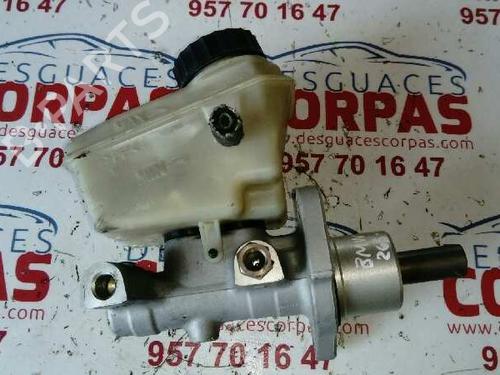 Used Brake master cylinder BMW 3 (E46) 320 d (136 hp) 19549128