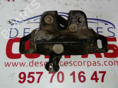 Used Tailgate lock PEUGEOT 106 I (1A, 1C) [1991-1996]  19548287