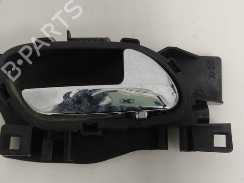 Used Front right interior door handle PEUGEOT 5008 (0U_, 0E_) 1.6 BlueHDi 120 (120 hp) 20649188