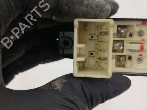 Right rear window switch HYUNDAI TERRACAN (HP)  | BP19568437I28 