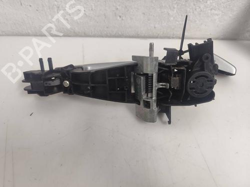 Front left exterior door handle LAND ROVER DISCOVERY III (L319)  | BP29437477C128 