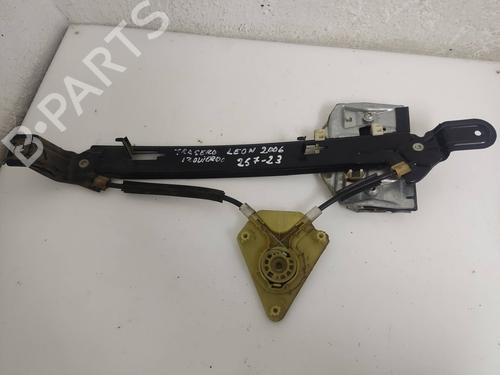 Used Rear left window mechanism SEAT LEON (1P1) [2005-2013]  19567222