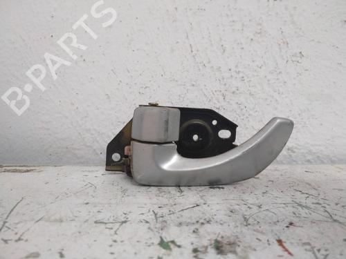 Used Rear left interior door handle HYUNDAI TERRACAN (HP) [2001-2008]  19557315