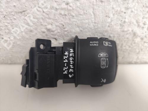 Used Switch RENAULT MEGANE III Hatchback (BZ0/1_, B3_) [2008-2025]  26708171