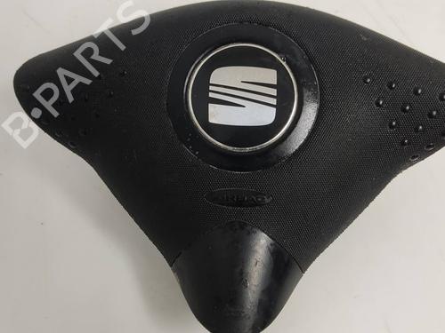 Used Driver airbag SEAT CORDOBA (6K1, 6K2) [1993-2002]  21178142