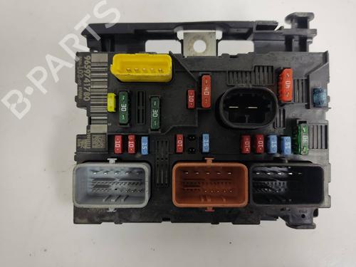 Used Fuse box CITROËN C2 (JM_) 1.4 (73 hp) 19569389