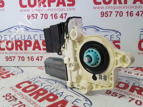 Right rear window motor SEAT LEON (1P1)  | BP19549267E22 