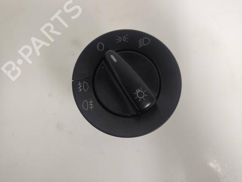 Used Headlight switch VW GOLF IV (1J1) [1997-2008]  19568853