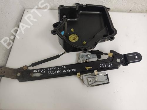 Used Rear right window mechanism SEAT LEON (1P1) [2005-2013]  19567215