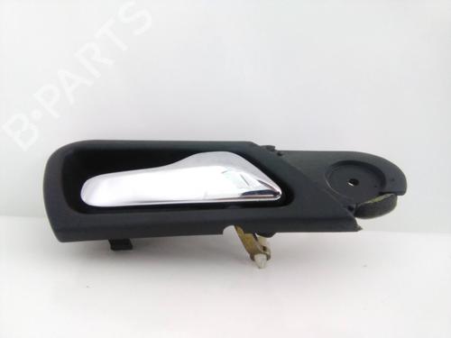 Used Front right interior door handle MERCEDES-BENZ C-CLASS (W203) C 200 Kompressor (203.042) (163 hp) 19660727