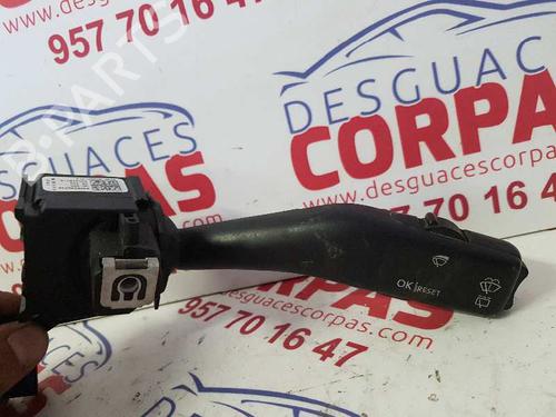 Steering column stalk SEAT LEON (1P1)  | BP19549258I23 