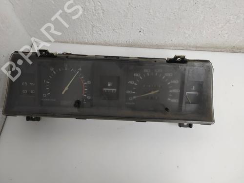 Used Instrument cluster NISSAN TERRANO I (WD21) [1986-1996]  19567676
